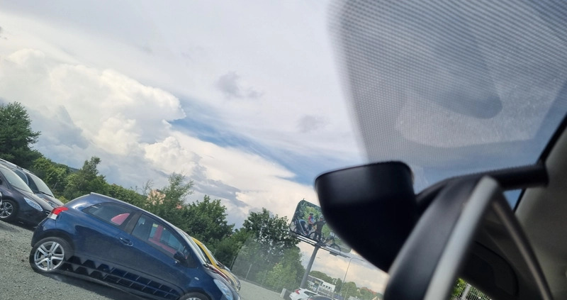 Skoda Superb cena 29900 przebieg: 370000, rok produkcji 2013 z Recz małe 631